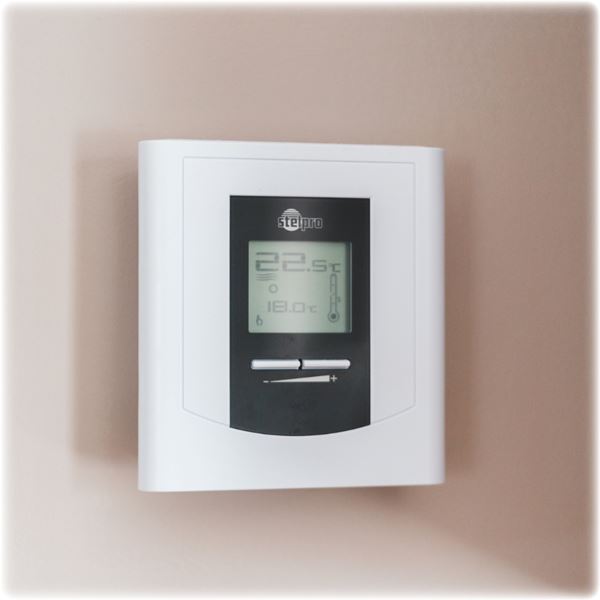 25.05 - Damp, Mould & Condensation - Thermostat
